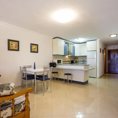 First Line Appartement